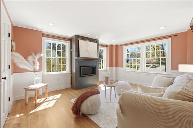 78 Westchester Drive, Westwood, MA 02090