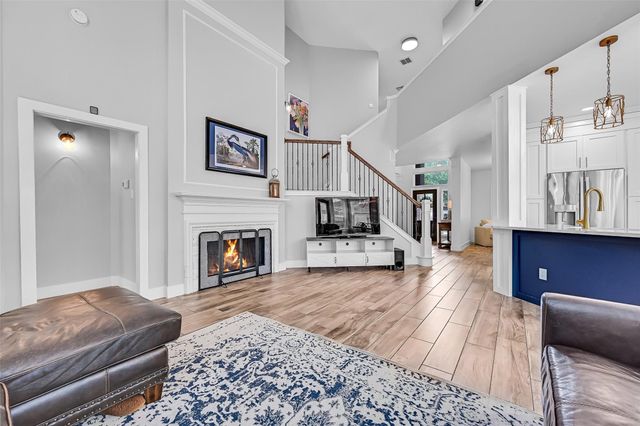 3105 Autumn Leaf Drive, Friendswood, TX 77546