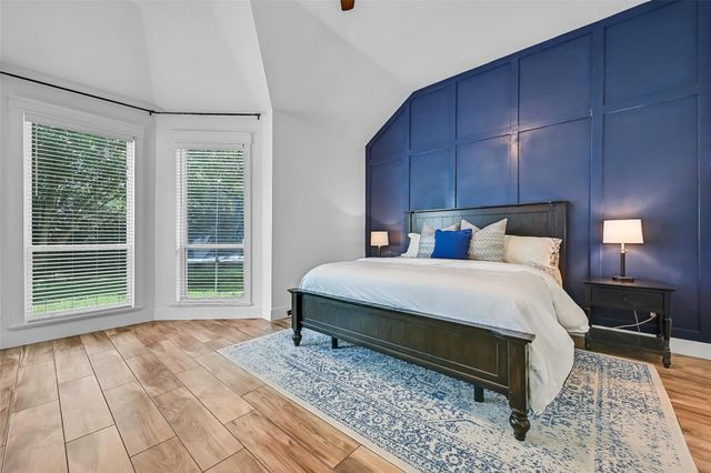 3105 Autumn Leaf Drive, Friendswood, TX 77546