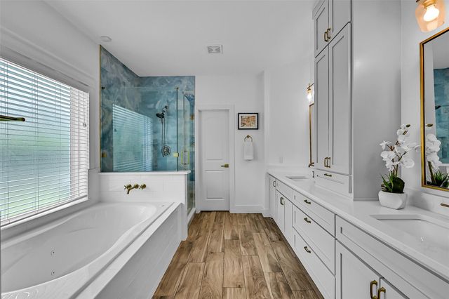 3105 Autumn Leaf Drive, Friendswood, TX 77546
