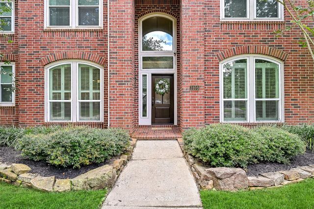 3105 Autumn Leaf Drive, Friendswood, TX 77546