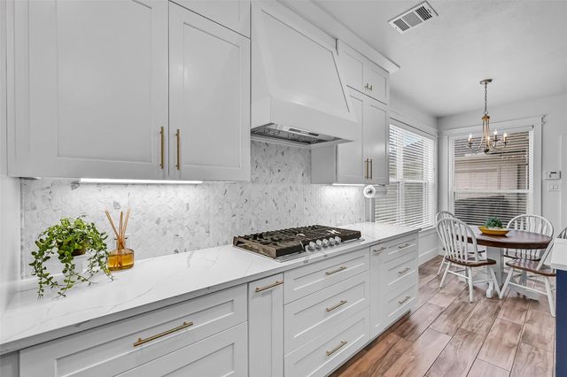 3105 Autumn Leaf Drive, Friendswood, TX 77546