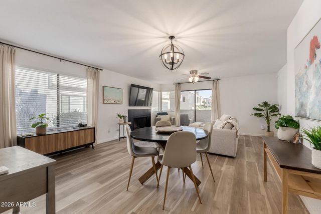 10115 E MOUNTAIN VIEW Road 1062, Scottsdale, AZ 85258