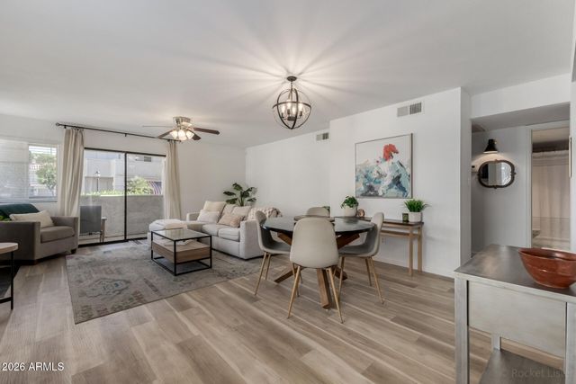 10115 E MOUNTAIN VIEW Road 1062, Scottsdale, AZ 85258