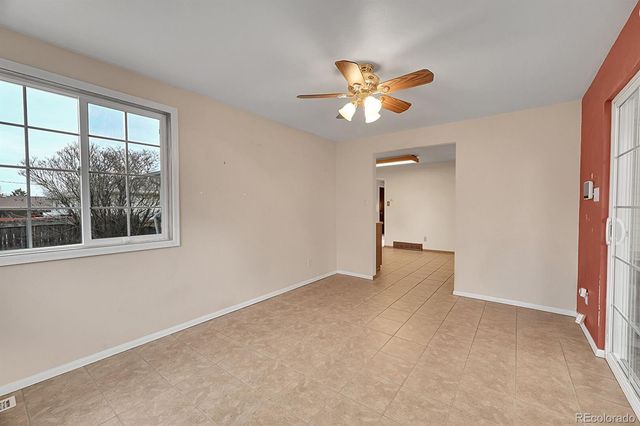 9083 W Iowa Avenue, Lakewood, CO 80232