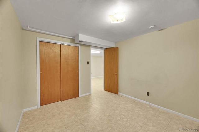 9083 W Iowa Avenue, Lakewood, CO 80232