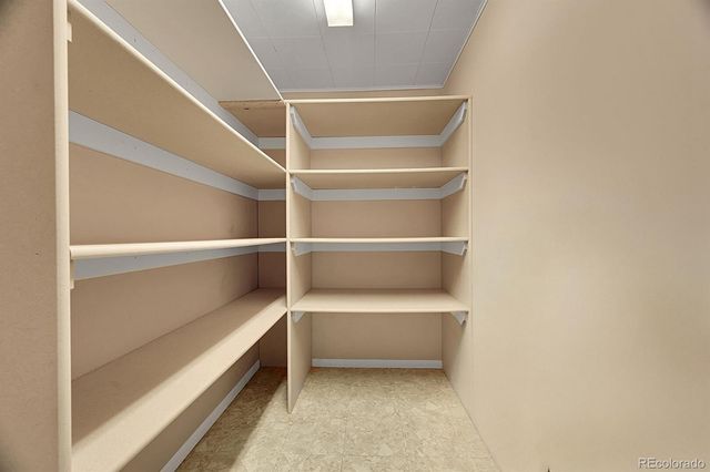 9083 W Iowa Avenue, Lakewood, CO 80232