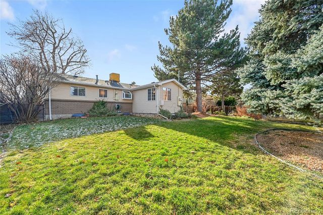 9083 W Iowa Avenue, Lakewood, CO 80232