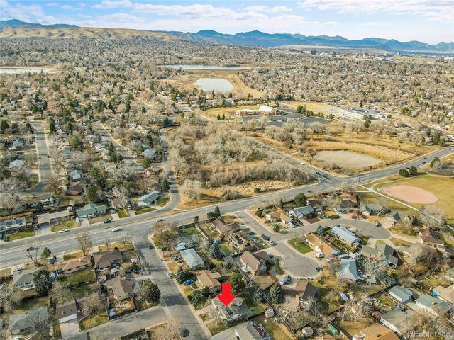 9083 W Iowa Avenue, Lakewood, CO 80232