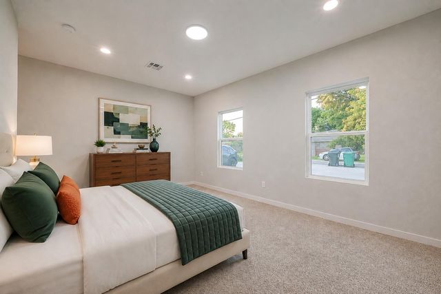 336 De Haven Street A, Houston, TX 77029