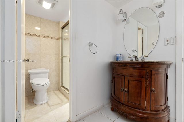 20401 NE 30th Ave 416-8, Aventura, FL 33180