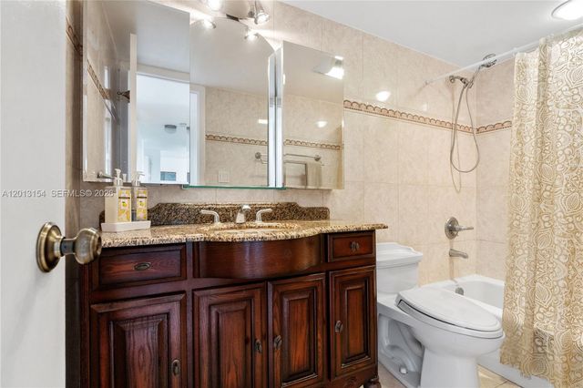 20401 NE 30th Ave 416-8, Aventura, FL 33180