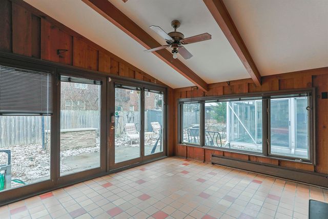 1605 E Jefferson Boulevard, South Bend, IN 46617