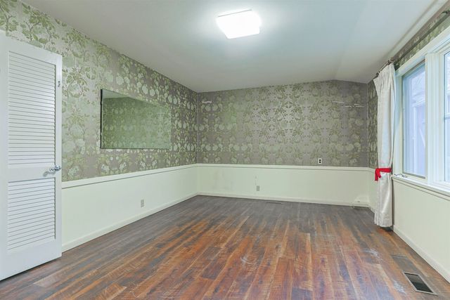 1605 E Jefferson Boulevard, South Bend, IN 46617