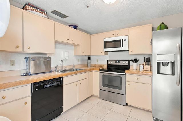 395 S ATLANTIC AVENUE 402, Ormond Beach, FL 32176