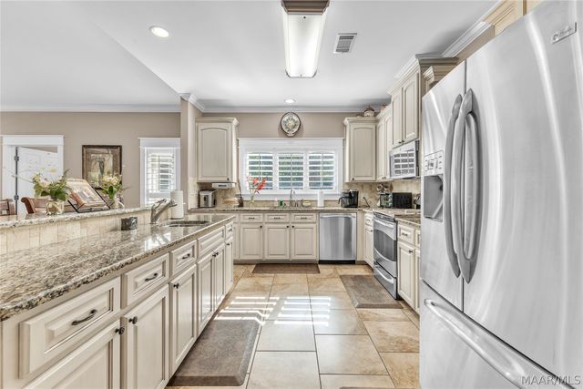 141 2nd Street, Eclectic, AL 36024