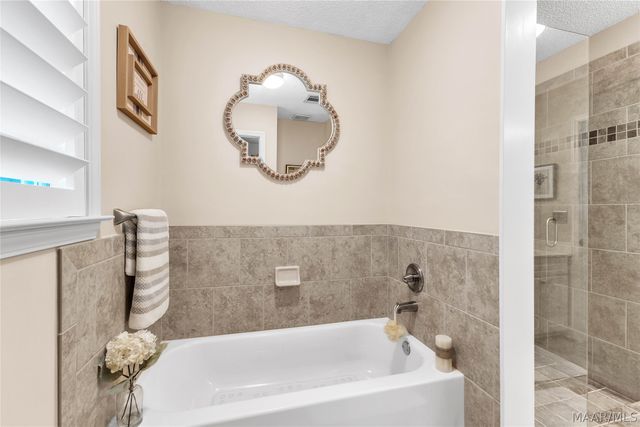 141 2nd Street, Eclectic, AL 36024