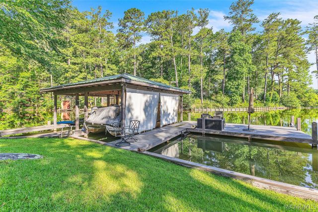 141 2nd Street, Eclectic, AL 36024