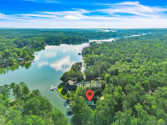 141 2nd Street, Eclectic, AL 36024