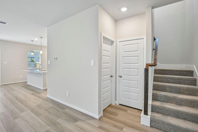 716 Sand Dollar Drive, Kemah, TX 77565