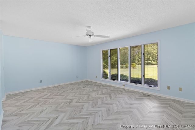 16 Traceway, Sanford, NC 27332