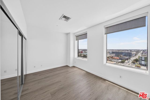 3810 Wilshire Boulevard 1108, Los Angeles, CA 90010