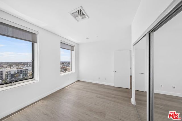 3810 Wilshire Boulevard 1108, Los Angeles, CA 90010