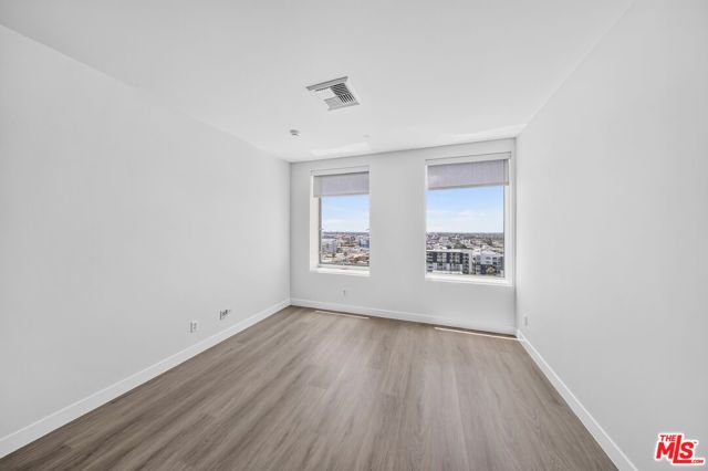 3810 Wilshire Boulevard 1108, Los Angeles, CA 90010