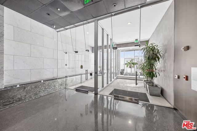 3810 Wilshire Boulevard 1108, Los Angeles, CA 90010