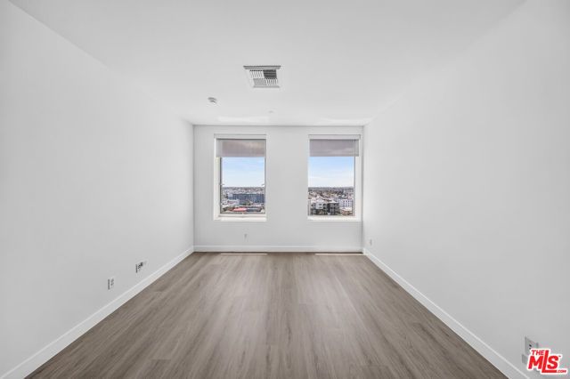 3810 Wilshire Boulevard 1108, Los Angeles, CA 90010