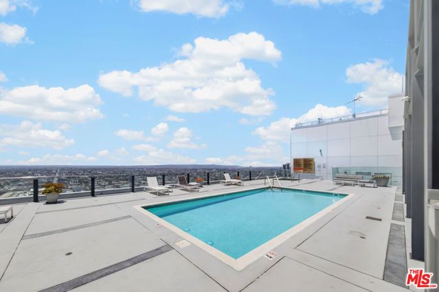 3810 Wilshire Boulevard 1108, Los Angeles, CA 90010