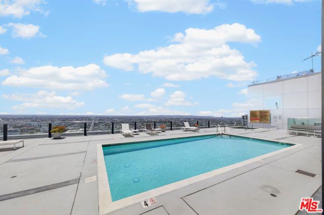 3810 Wilshire Boulevard 1108, Los Angeles, CA 90010
