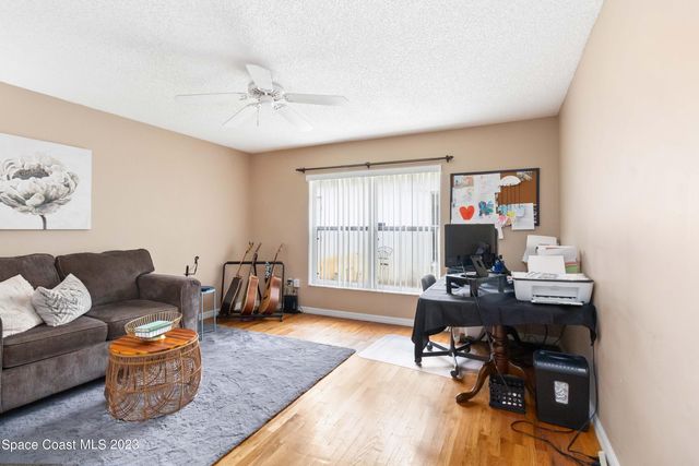 1531 Vista Lake Circle, Melbourne, FL 32904