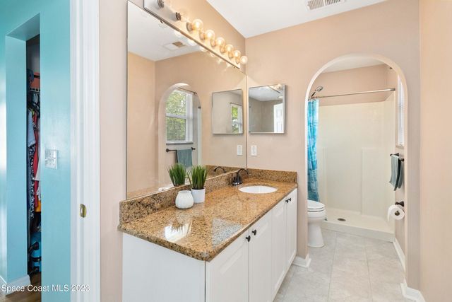 1531 Vista Lake Circle, Melbourne, FL 32904