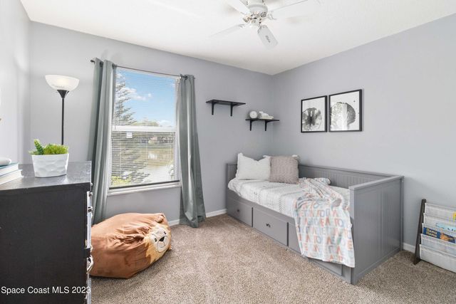 1531 Vista Lake Circle, Melbourne, FL 32904