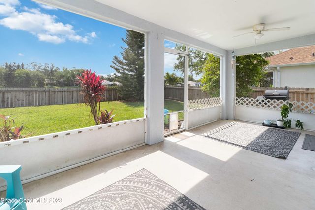 1531 Vista Lake Circle, Melbourne, FL 32904