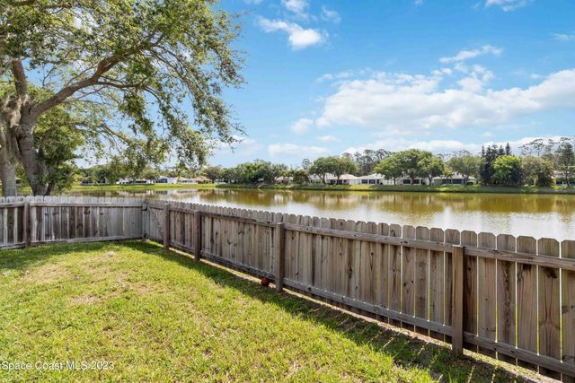 1531 Vista Lake Circle, Melbourne, FL 32904