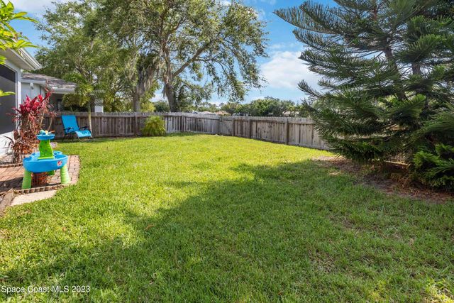 1531 Vista Lake Circle, Melbourne, FL 32904