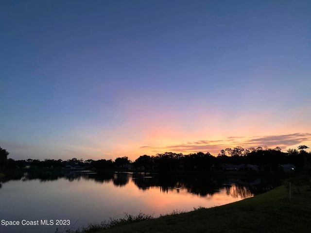 1531 Vista Lake Circle, Melbourne, FL 32904