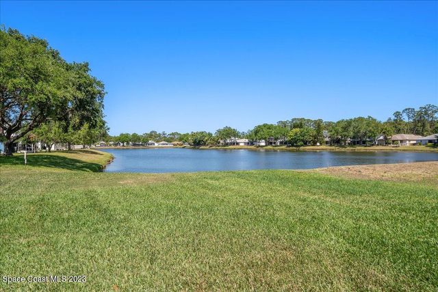 1531 Vista Lake Circle, Melbourne, FL 32904