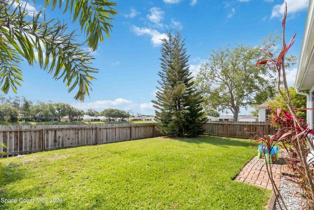 1531 Vista Lake Circle, Melbourne, FL 32904