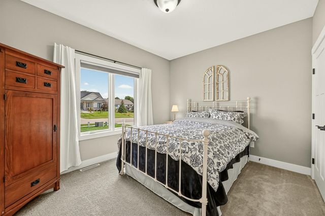 2238 Glady Lane NE, Rochester, MN 55906