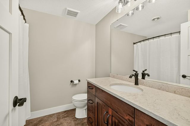 2238 Glady Lane NE, Rochester, MN 55906