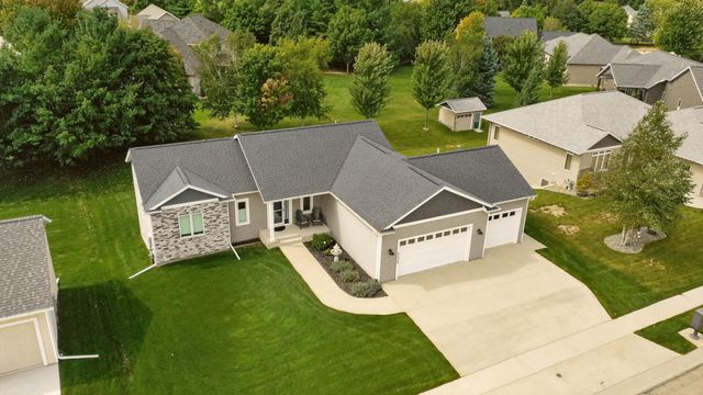 2238 Glady Lane NE, Rochester, MN 55906