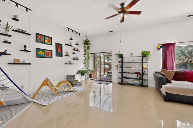 10029 Guadalupe Trail NW, Albuquerque, NM 87114