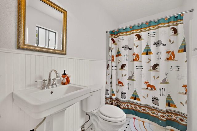 10029 Guadalupe Trail NW, Albuquerque, NM 87114
