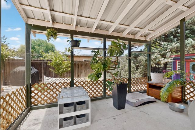 10029 Guadalupe Trail NW, Albuquerque, NM 87114