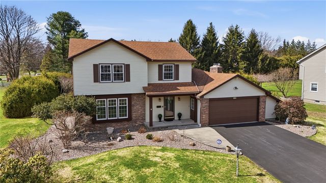 601 Notre Dame Drive, Webster, NY 14580