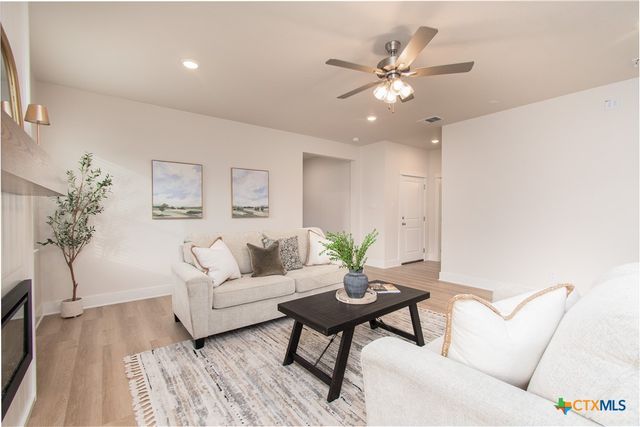 8523 Glade Drive, Temple, TX 76502