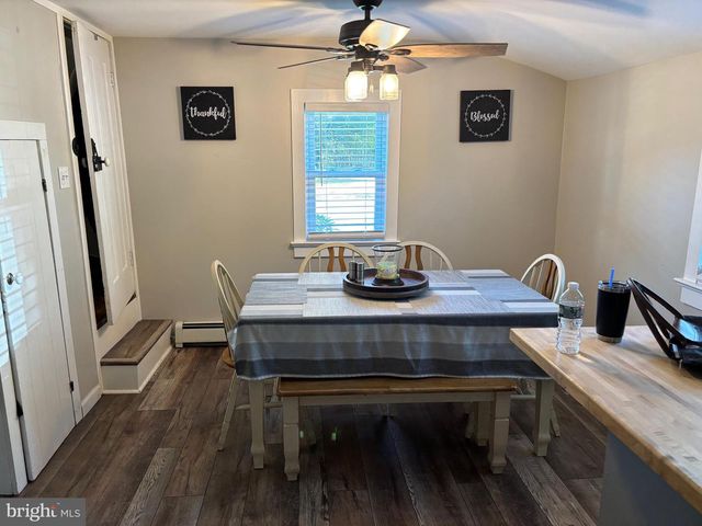 70 MAIN ST, Waretown, NJ 08758